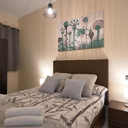 סביליה Apartamentos Tejares De Triana 16B מראה חיצוני תמונה