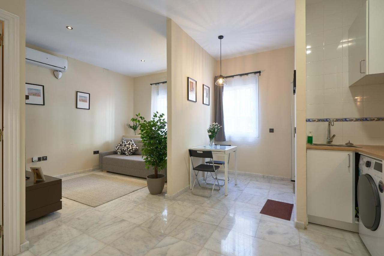 סביליה Apartamentos Tejares De Triana 16B מראה חיצוני תמונה